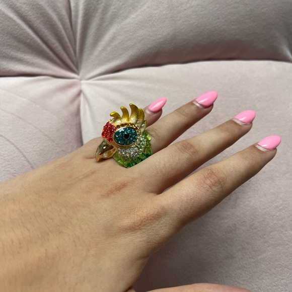 Vintage Parrot Eye Ring (Size 8) - Picture 5 of 6